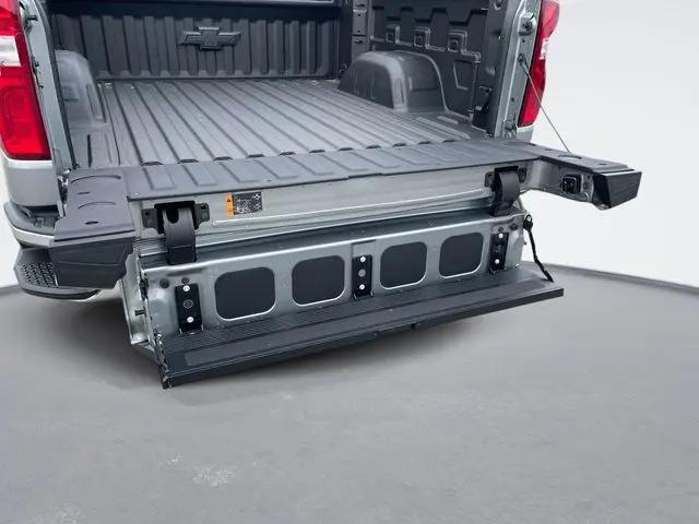 2026 Chevrolet Silverado 1500 4WD Crew Cab Short Bed LTZ