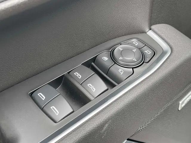 2026 Chevrolet Silverado 1500 4WD Crew Cab Short Bed LTZ