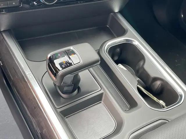 2026 Chevrolet Silverado 1500 4WD Crew Cab Short Bed LTZ