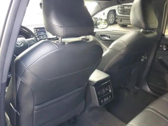 2019 Toyota Avalon Touring