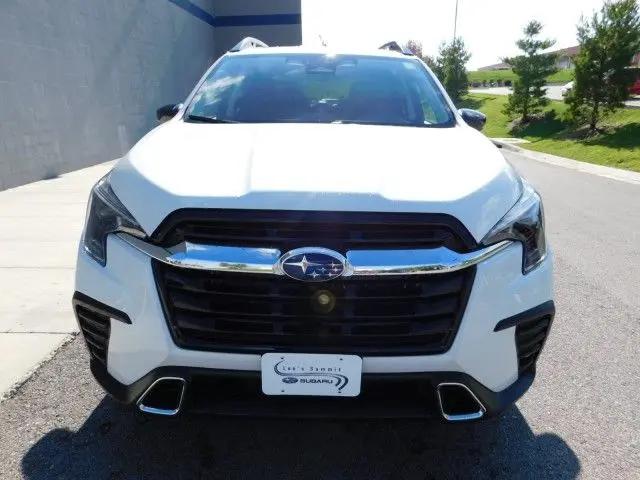 2025 Subaru Ascent Touring 7-Passenger