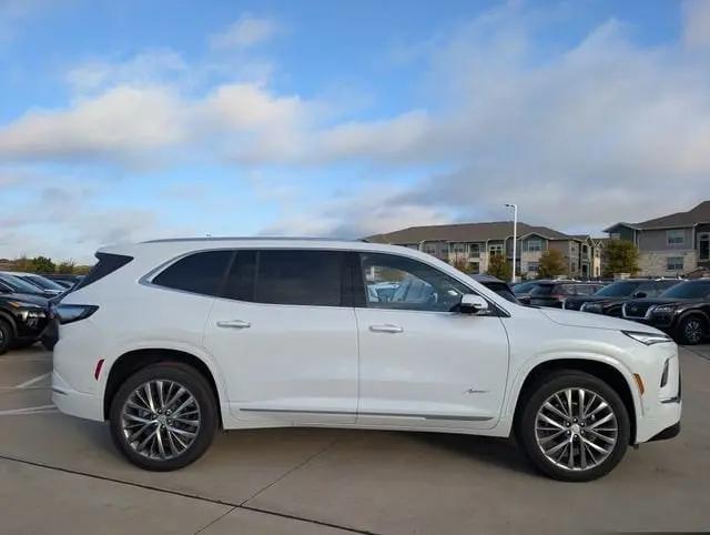 2026 Buick Enclave Avenir FWD