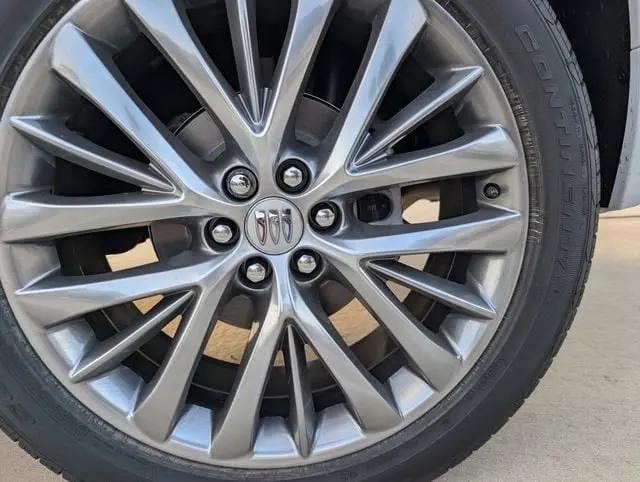 2026 Buick Enclave Avenir FWD