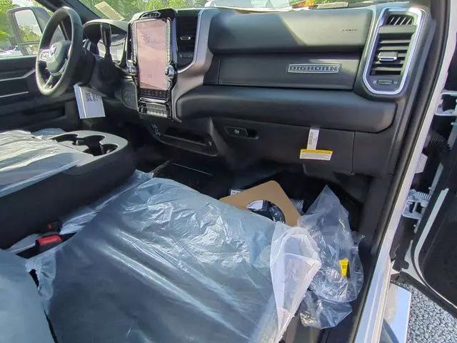2026 Ram 4500 Chassis Tradesman/Big Horn