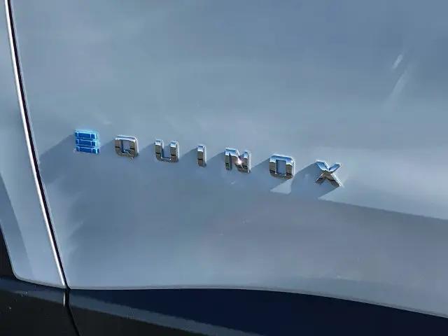 2026 Chevrolet Equinox LT 2