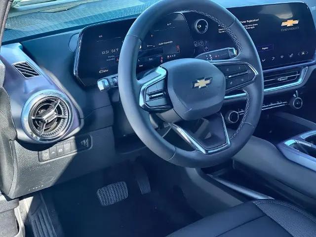 2026 Chevrolet Equinox LT 2
