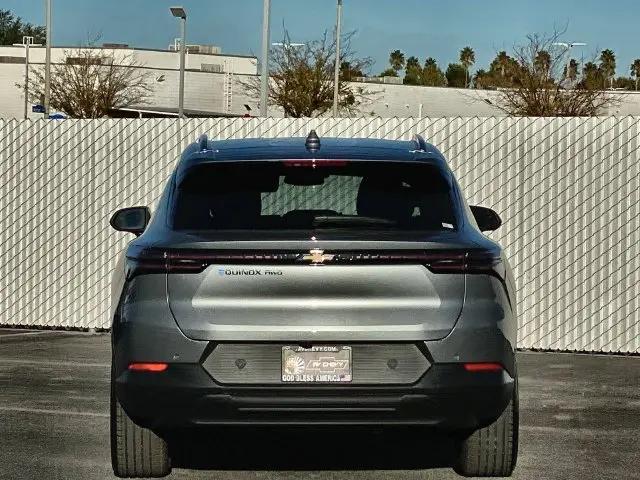 2026 Chevrolet Equinox LT 2