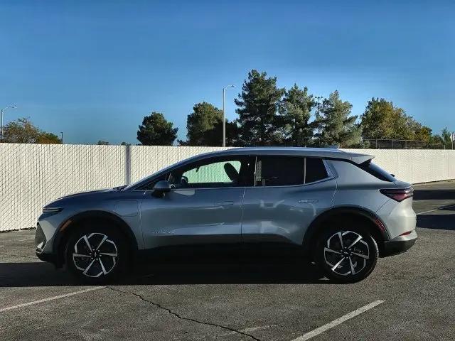 2026 Chevrolet Equinox LT 2