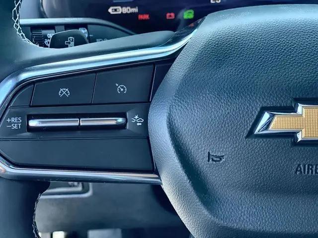 2026 Chevrolet Equinox LT 2