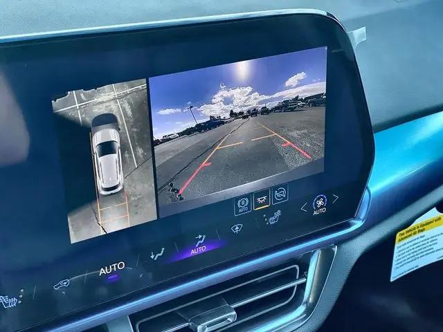 2026 Chevrolet Equinox LT 2