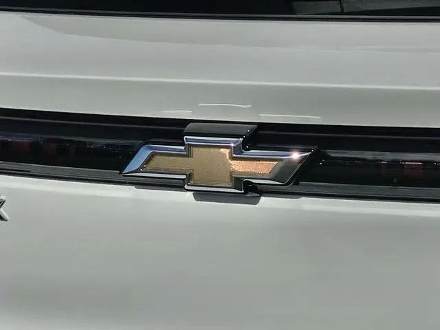2026 Chevrolet Equinox LT 2