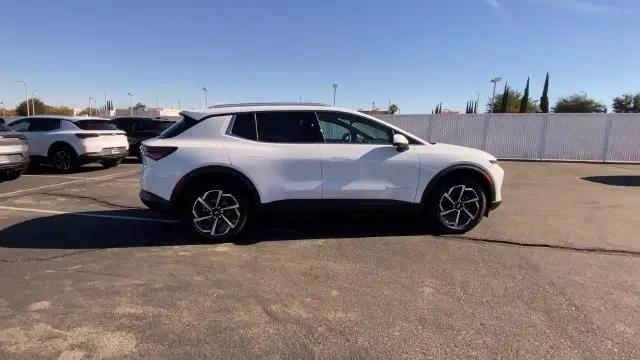 2026 Chevrolet Equinox LT 2