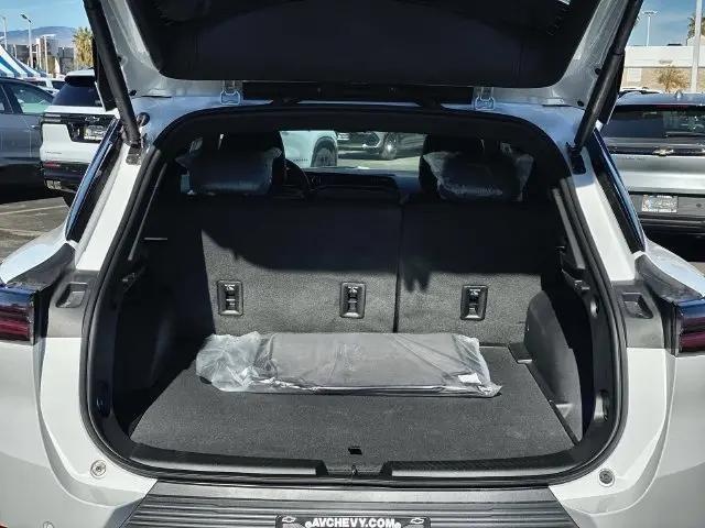 2026 Chevrolet Equinox LT 2