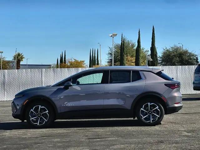 2026 Chevrolet Equinox LT 2