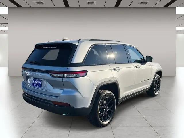 2025 Jeep Grand Cherokee Altitude X 4x4