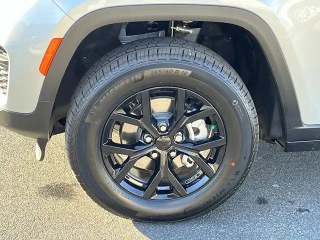 2025 Jeep Grand Cherokee Altitude X 4x4
