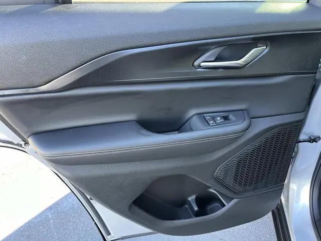 2025 Jeep Grand Cherokee Altitude X 4x4