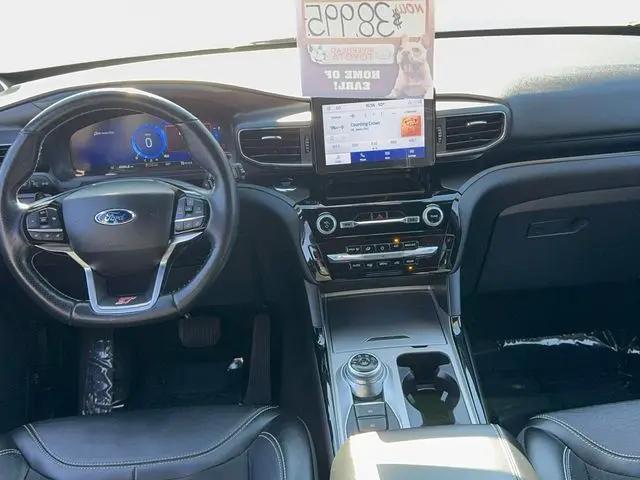 2022 Ford Explorer ST