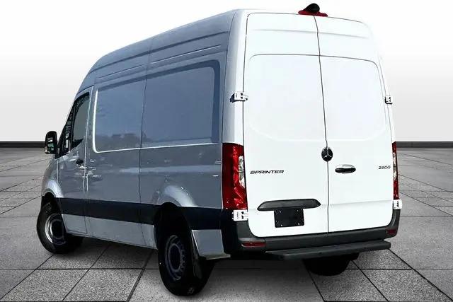 2026 Mercedes-Benz Sprinter 2500 Standard Roof 4-Cyl Diesel