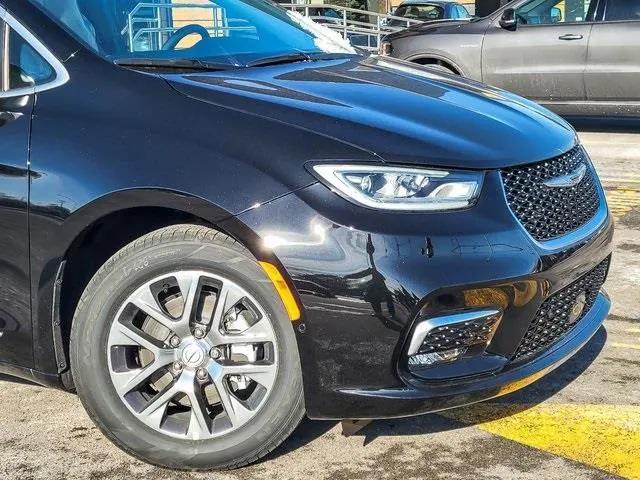 2026 Chrysler Pacifica Plug-In Hybrid PACIFICA PLUG-IN HYBRID PINNACLE