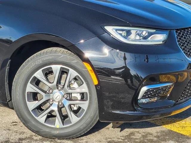 2026 Chrysler Pacifica Plug-In Hybrid PACIFICA PLUG-IN HYBRID PINNACLE