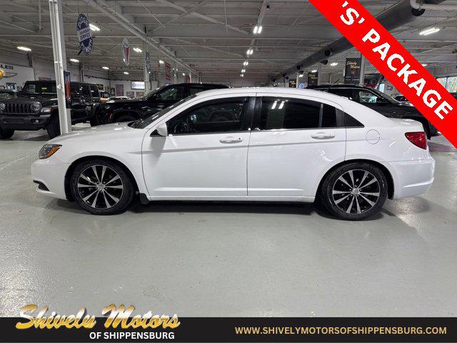 2012 Chrysler 200 S 2012 Chrysler 200 S