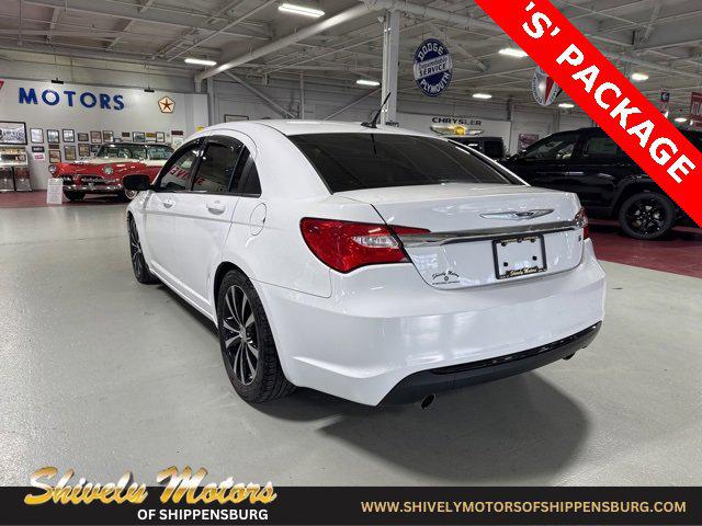 2012 Chrysler 200 S 2012 Chrysler 200 S