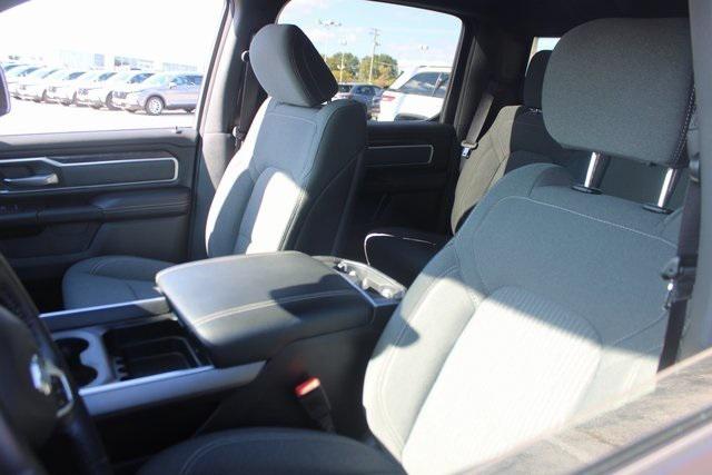 2022 RAM 1500 Big Horn Crew Cab 4x4 57 Box 2022 RAM 1500 Big Horn Crew Cab 4x4 57 Box