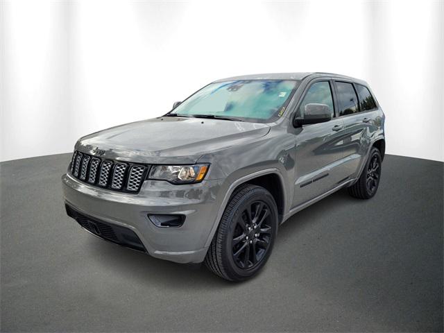 2020 Jeep Grand Cherokee Altitude 4X2 2020 Jeep Grand Cherokee Altitude 4X2