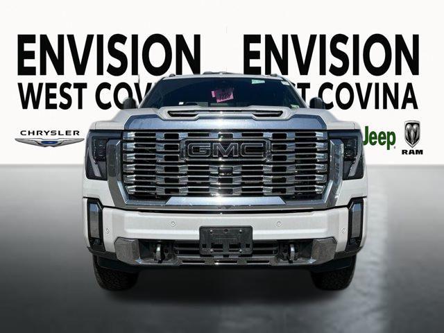 2024 GMC Sierra 3500HD 4WD Crew Cab Standard Bed Denali 2024 GMC Sierra 3500HD 4WD Crew Cab Standard Bed Denali