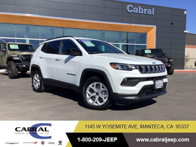 2025 Jeep Compass Latitude 4x4 2025 Jeep Compass Latitude 4x4