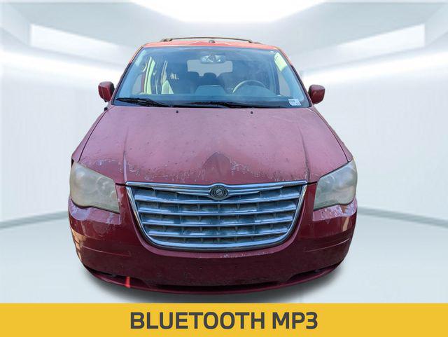 2010 Chrysler Town and Country Touring 2010 Chrysler Town and Country Touring