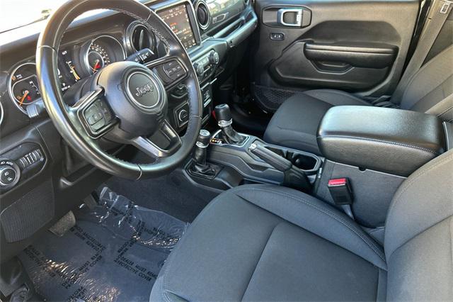 2021 Jeep Gladiator California Edition 4x4 2021 Jeep Gladiator California Edition 4x4