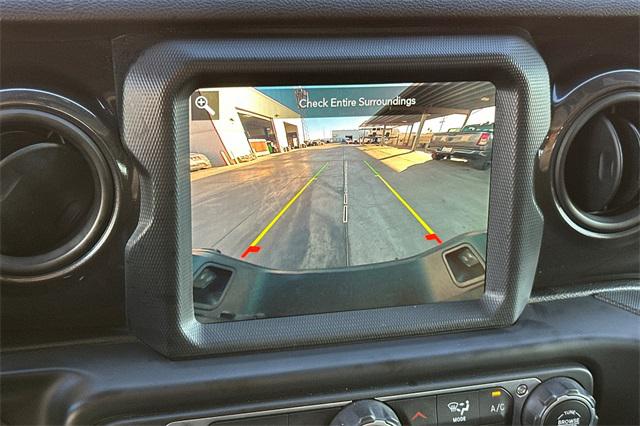 2021 Jeep Gladiator California Edition 4x4 2021 Jeep Gladiator California Edition 4x4