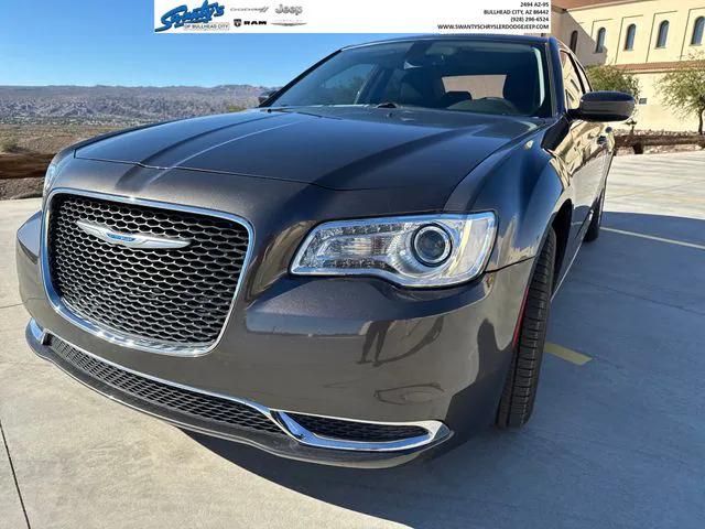 2022 Chrysler 300 Touring 2022 Chrysler 300 Touring