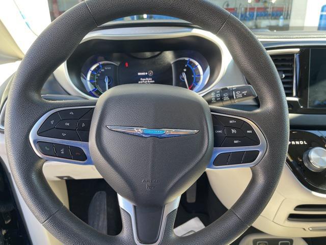 2017 Chrysler Pacifica Hybrid Touring Plus