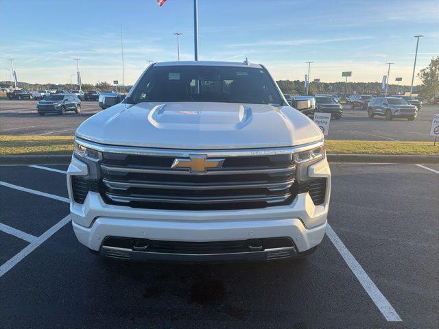 2024 Chevrolet Silverado 1500 4WD Crew Cab Short Bed High Country 2024 Chevrolet Silverado 1500 4WD Crew Cab Short Bed High Country