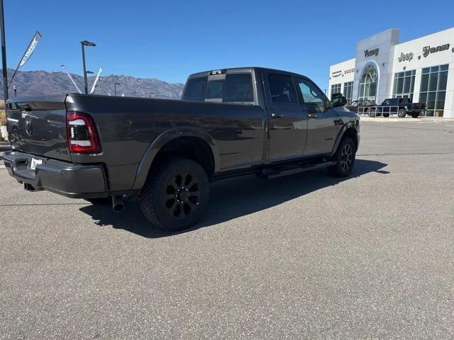 2022 RAM 3500 Laramie Crew Cab 4x4 8 Box 2022 RAM 3500 Laramie Crew Cab 4x4 8 Box