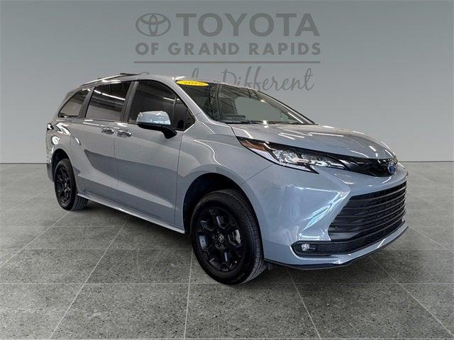 2025 Toyota Sienna Woodland Edition 7 Passenger 2025 Toyota Sienna Woodland Edition 7 Passenger