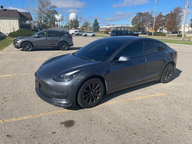 2022 Tesla Model 3 Rear-Wheel Drive 2022 Tesla Model 3 Rear-Wheel Drive