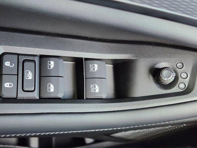 2025 Jeep Grand Cherokee Laredo X 4x4