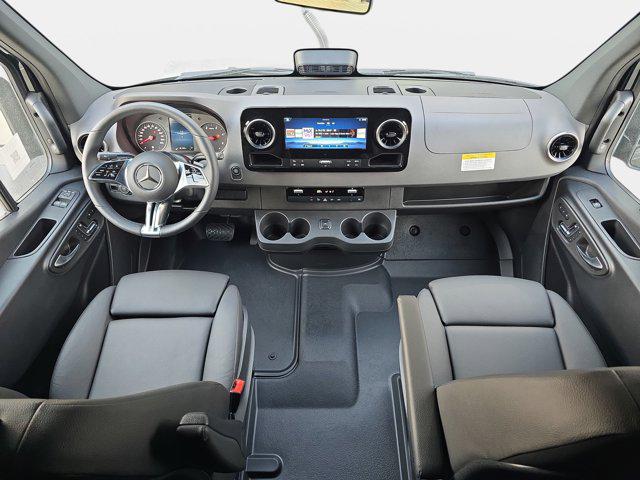 2025 Mercedes-Benz Sprinter 2500 High Roof 4-Cyl Diesel HO