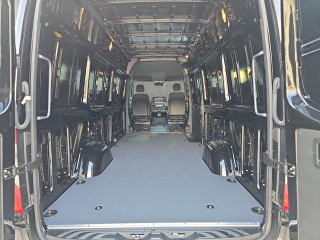 2025 Mercedes-Benz Sprinter 2500 High Roof 4-Cyl Diesel HO