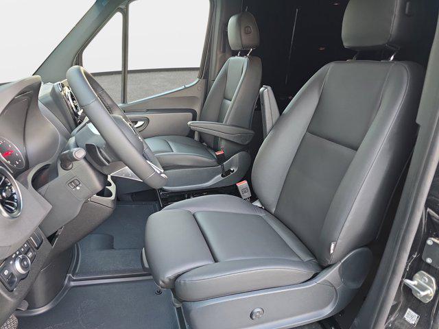 2025 Mercedes-Benz Sprinter 2500 High Roof 4-Cyl Diesel HO