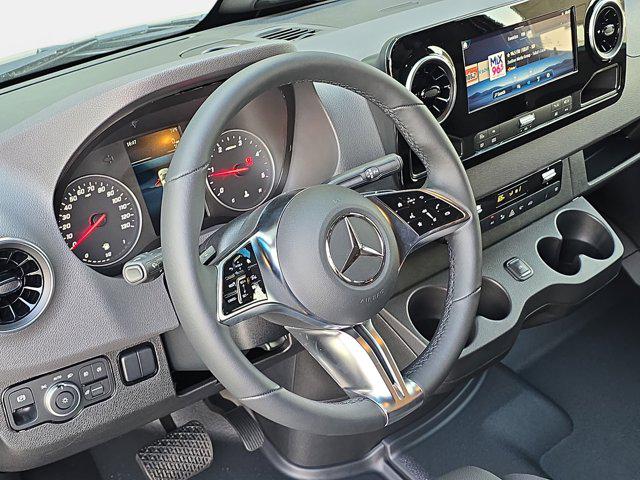2025 Mercedes-Benz Sprinter 2500 High Roof 4-Cyl Diesel HO