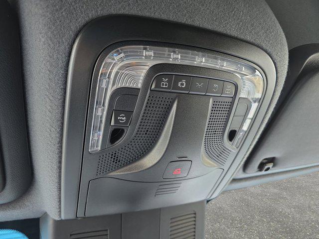 2025 Mercedes-Benz Sprinter 2500 High Roof 4-Cyl Diesel HO