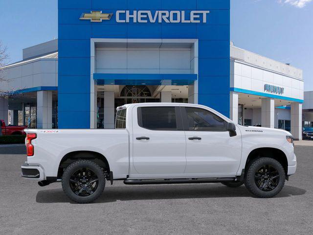 2026 Chevrolet Silverado 1500 4WD Crew Cab Short Bed Custom