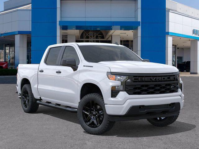 2026 Chevrolet Silverado 1500 4WD Crew Cab Short Bed Custom