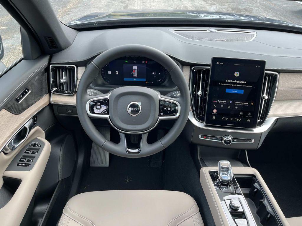 2026 Volvo XC90 Plus - Photo 13