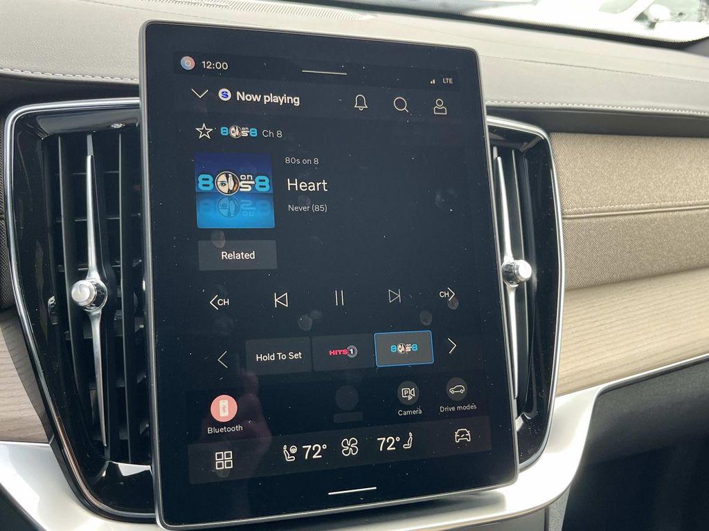 2026 Volvo XC90 Plus - Photo 27